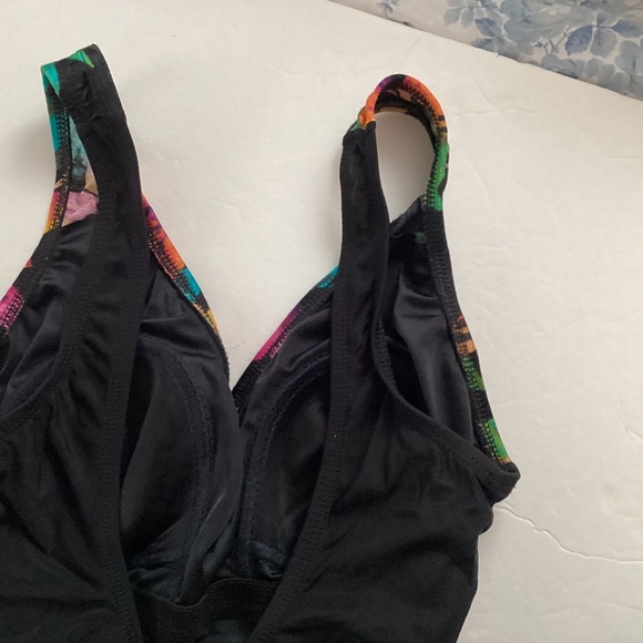 Longitude One Piece Swimsuit Black With Tropical Floral Women’s Size 10 - Picture 9 of 9